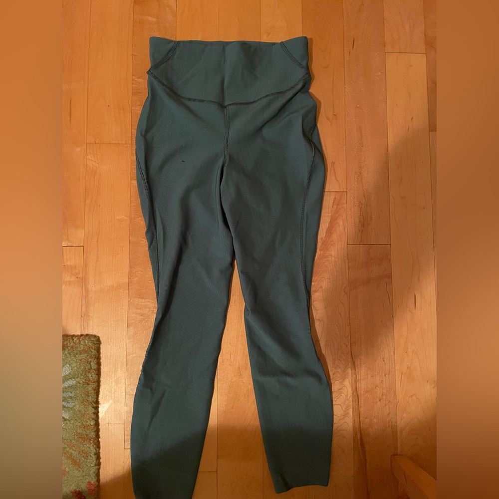 LULUEMON ribbed blue leggings
